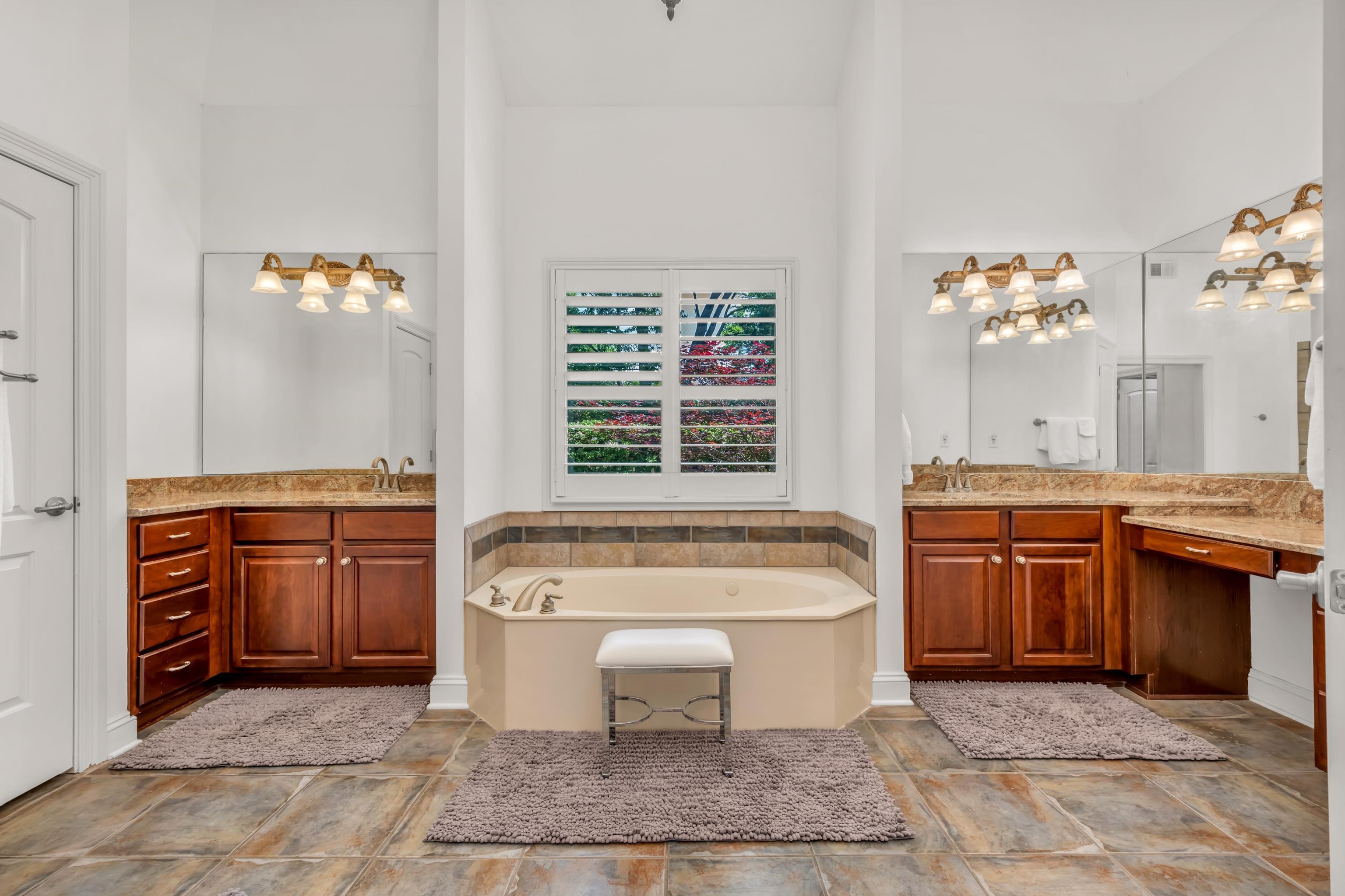 3048 BENTWOOD RUN DR