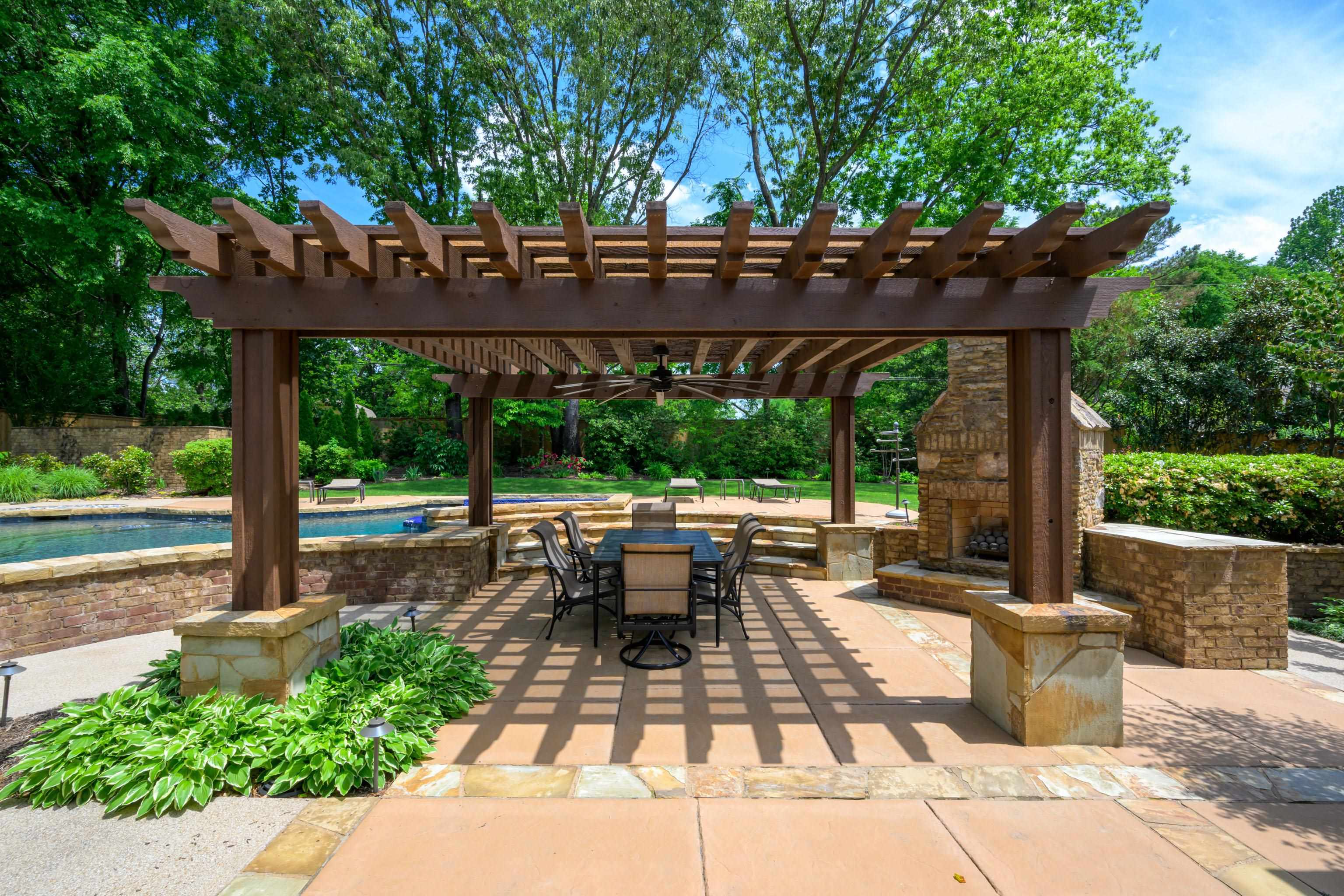 3048 BENTWOOD RUN DR