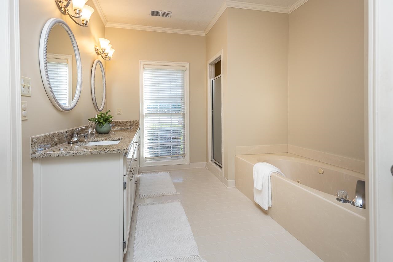 1223 ELM SPRINGS DR