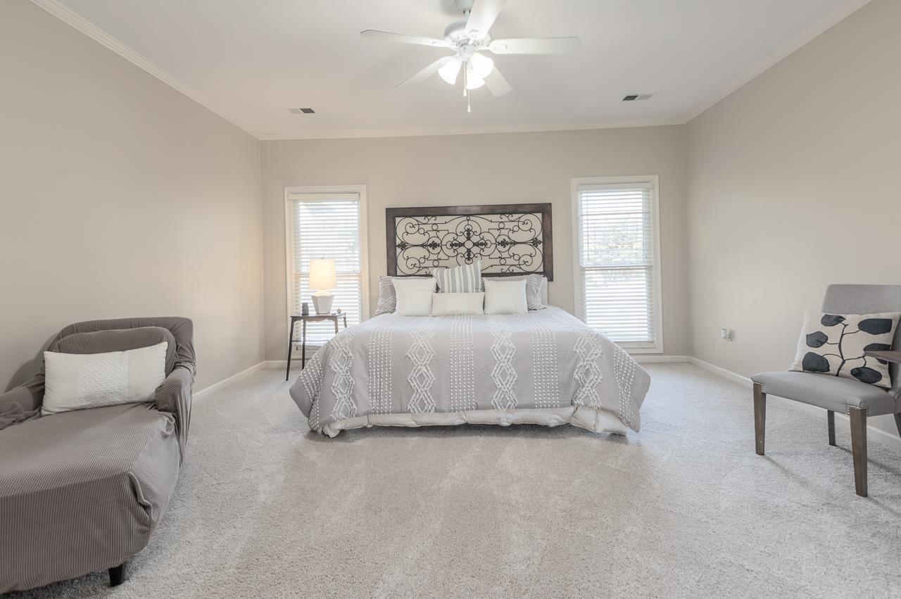 1223 ELM SPRINGS DR