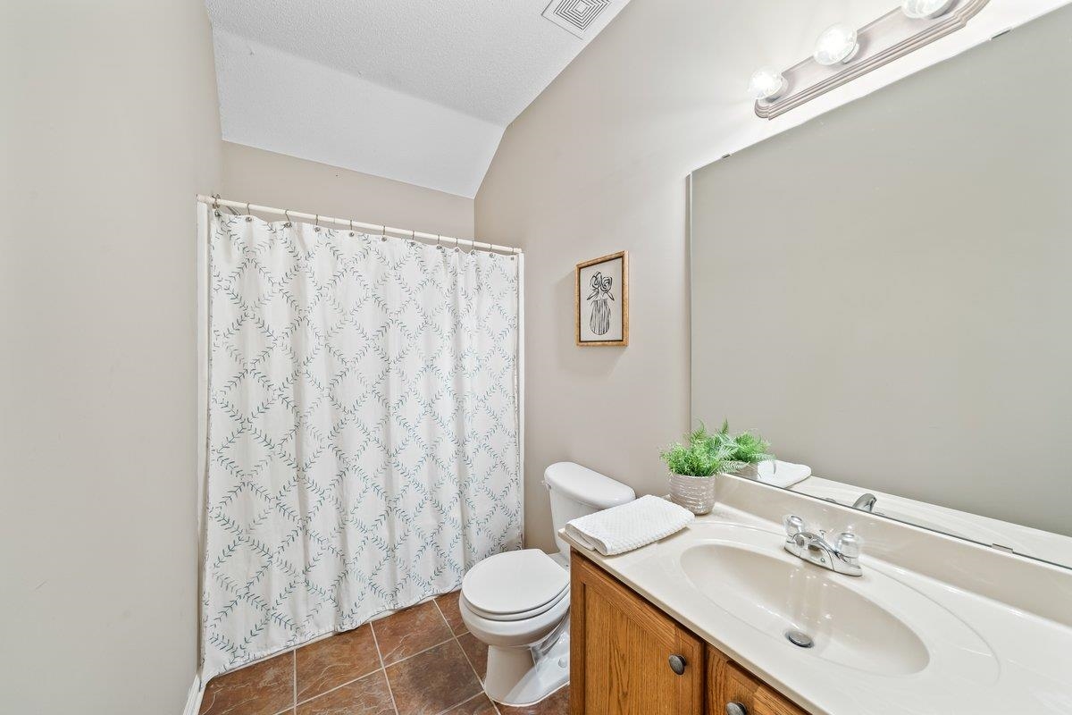 1533 SUTTON MEADOW LN