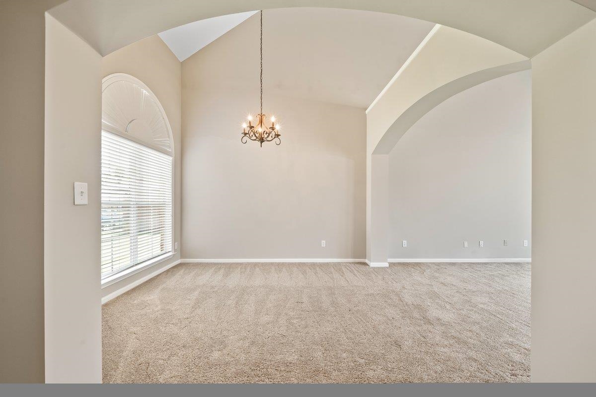 1533 SUTTON MEADOW LN