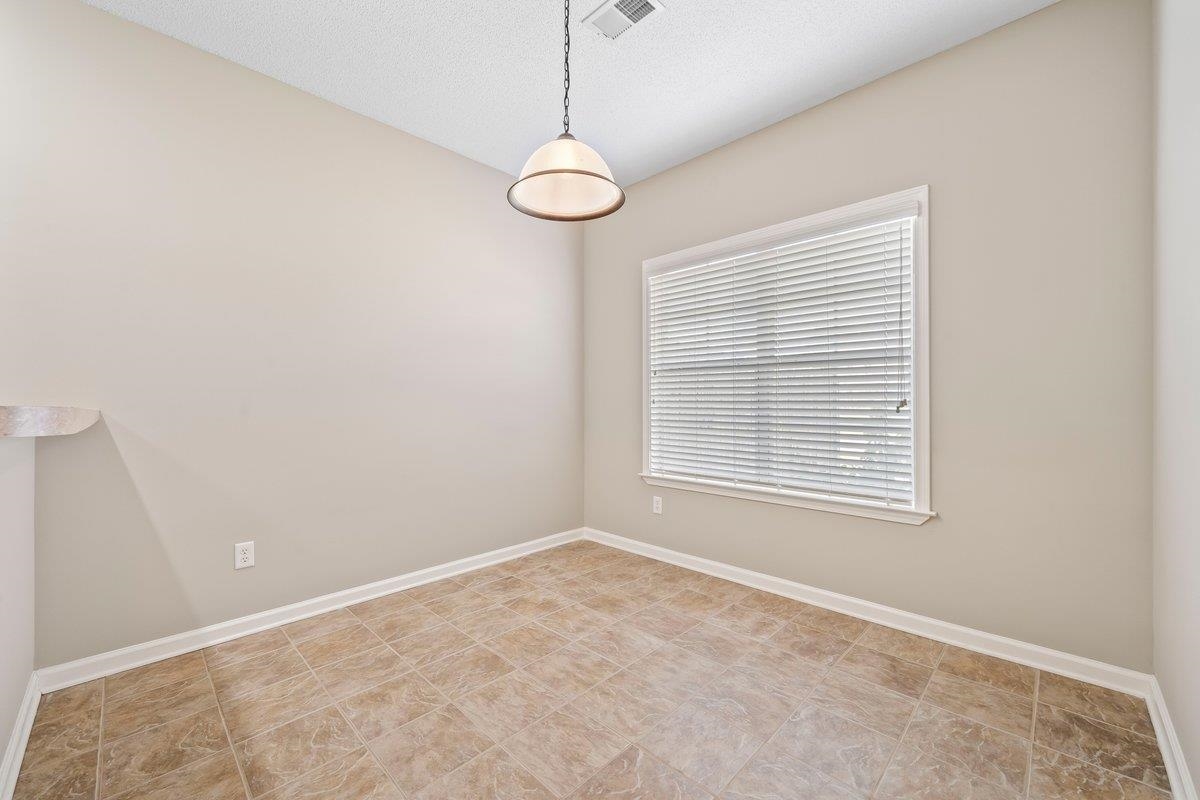 1533 SUTTON MEADOW LN