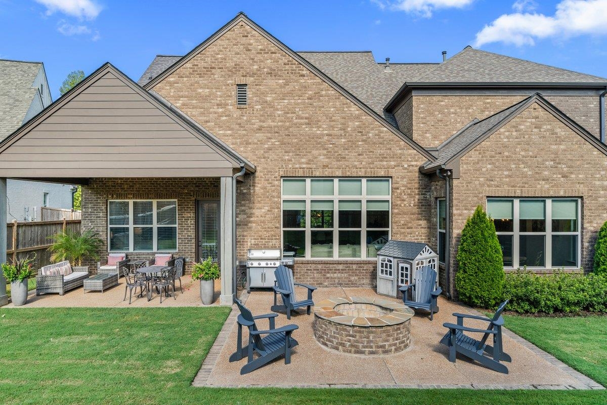 3358 HIDDEN BEND LN