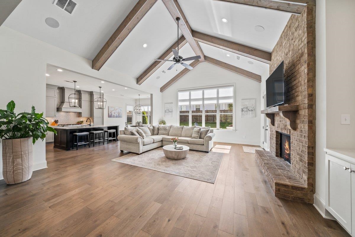 3358 HIDDEN BEND LN