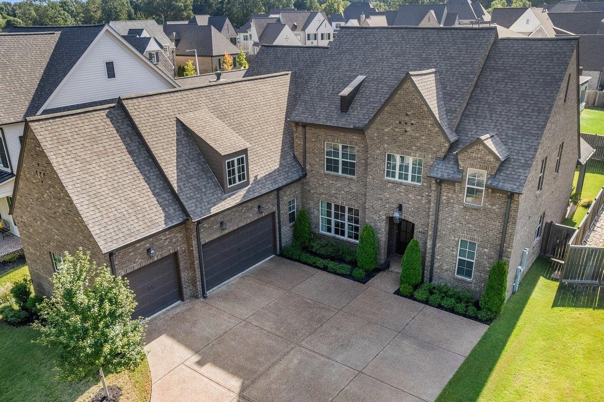 3358 HIDDEN BEND LN