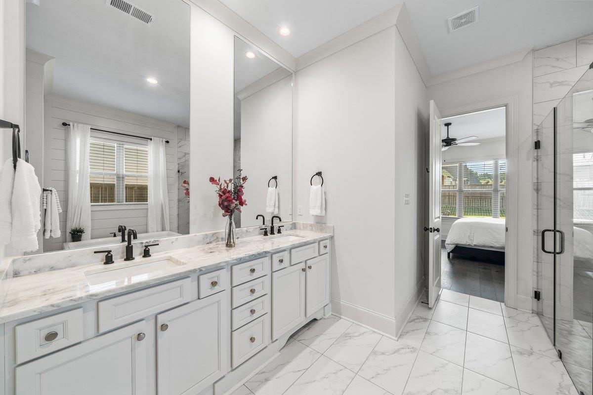 3358 HIDDEN BEND LN