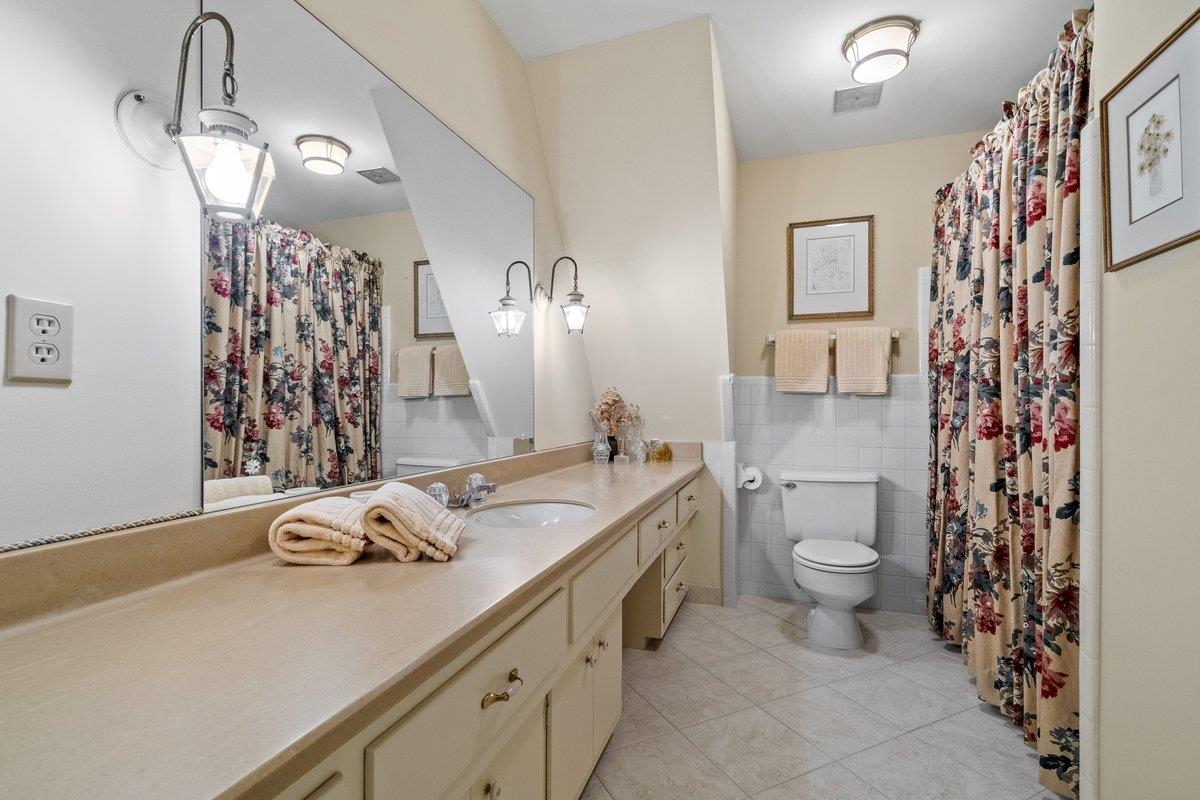 2330 DOGWOOD MEADOWS CV