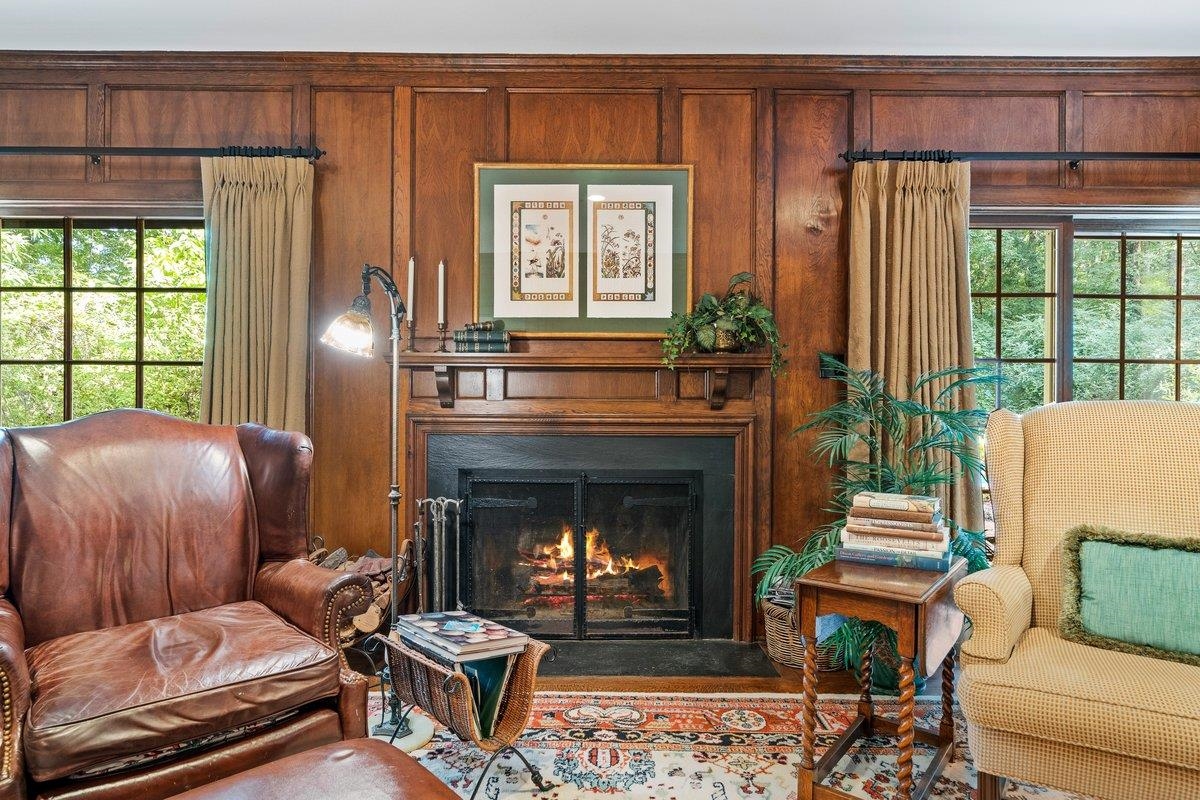 2330 DOGWOOD MEADOWS CV