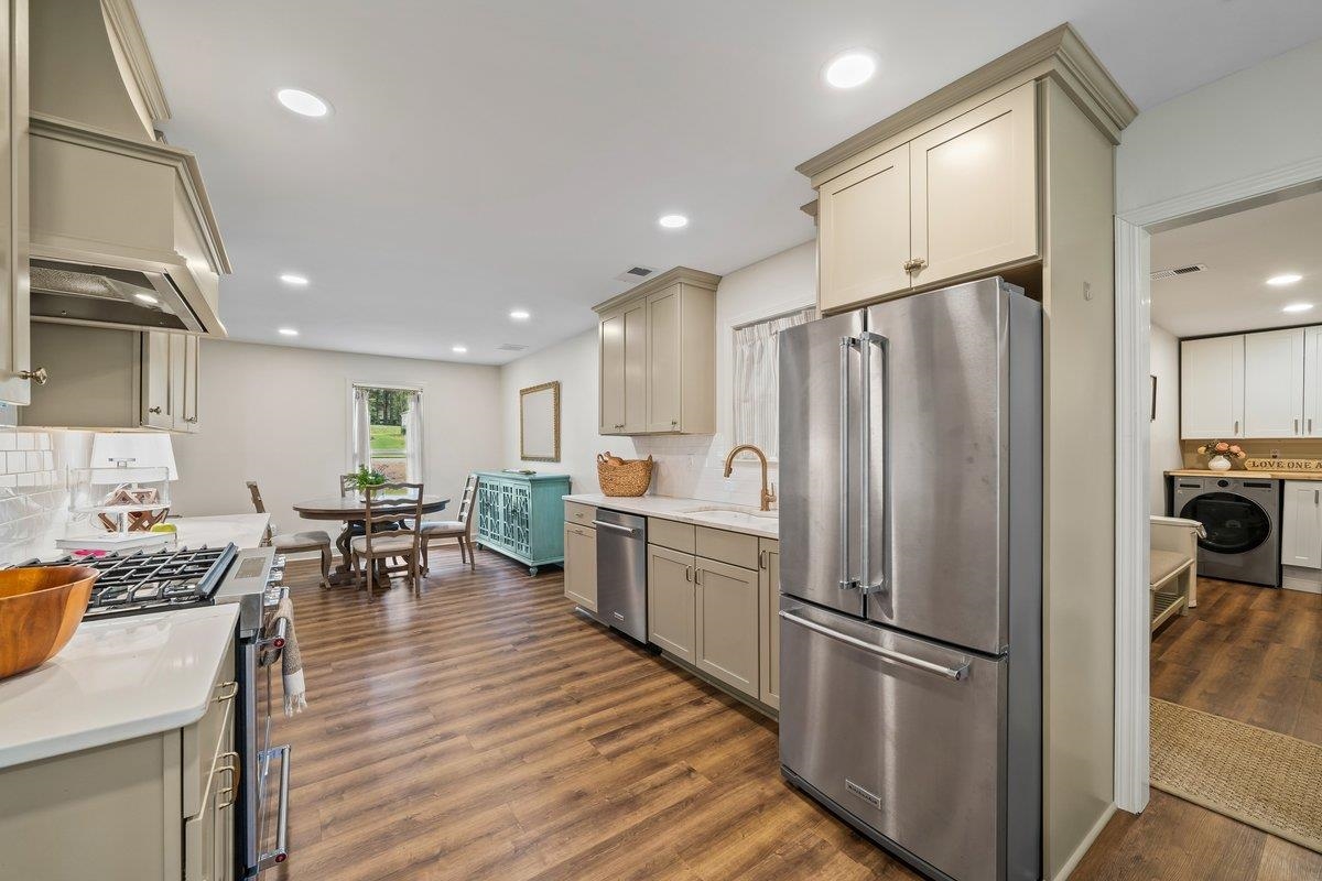 281 BRIARBROOK CV