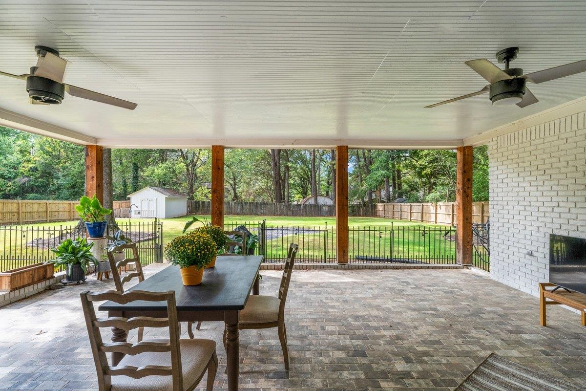 281 BRIARBROOK CV