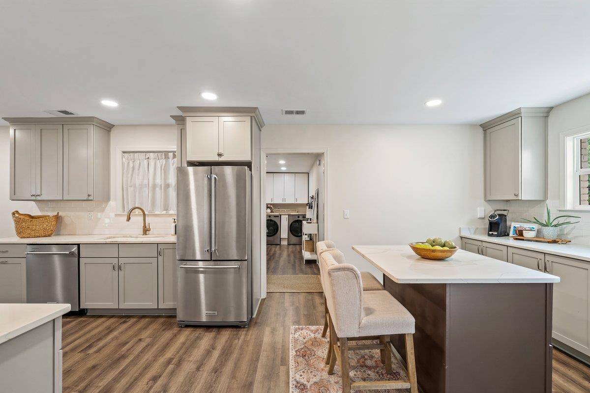 281 BRIARBROOK CV