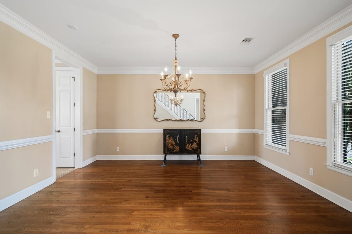 1513 HAMILTON HILL DR