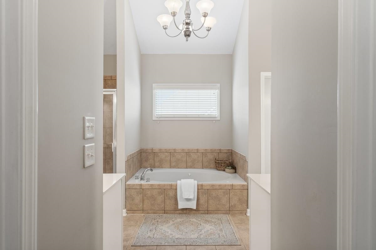 1513 HAMILTON HILL DR