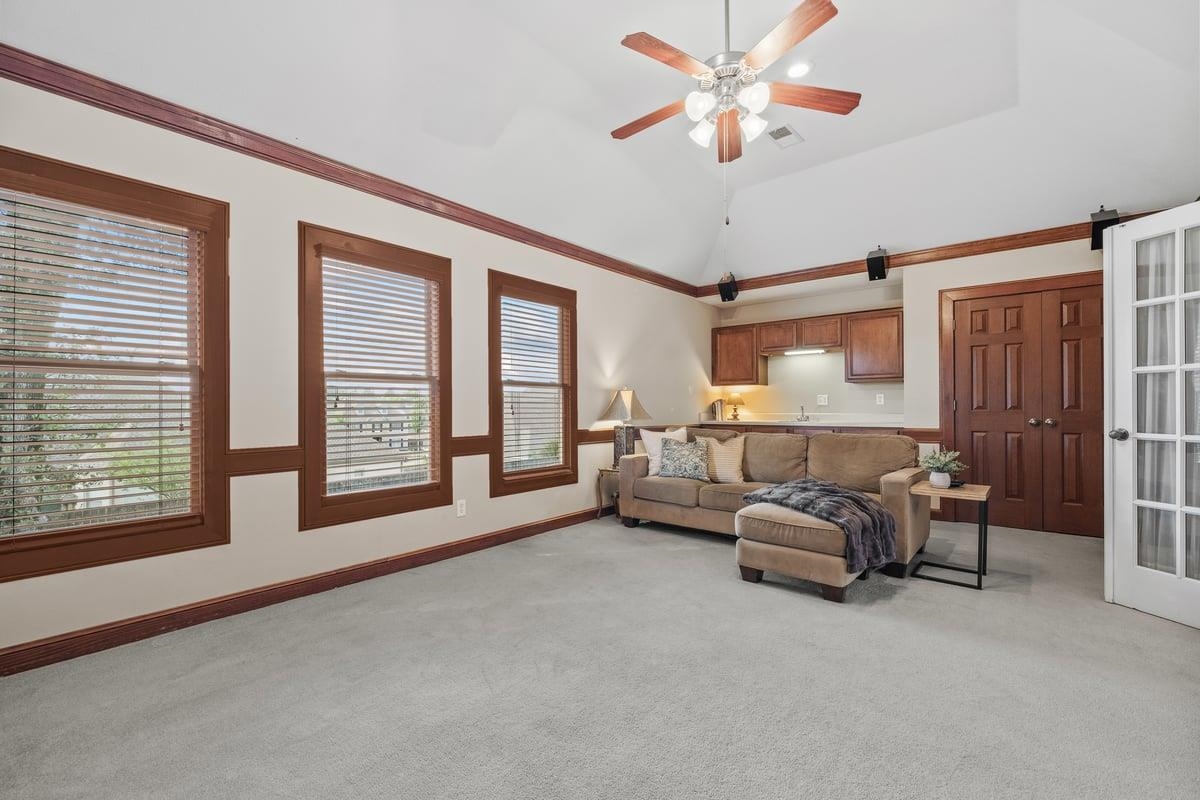 1513 HAMILTON HILL DR