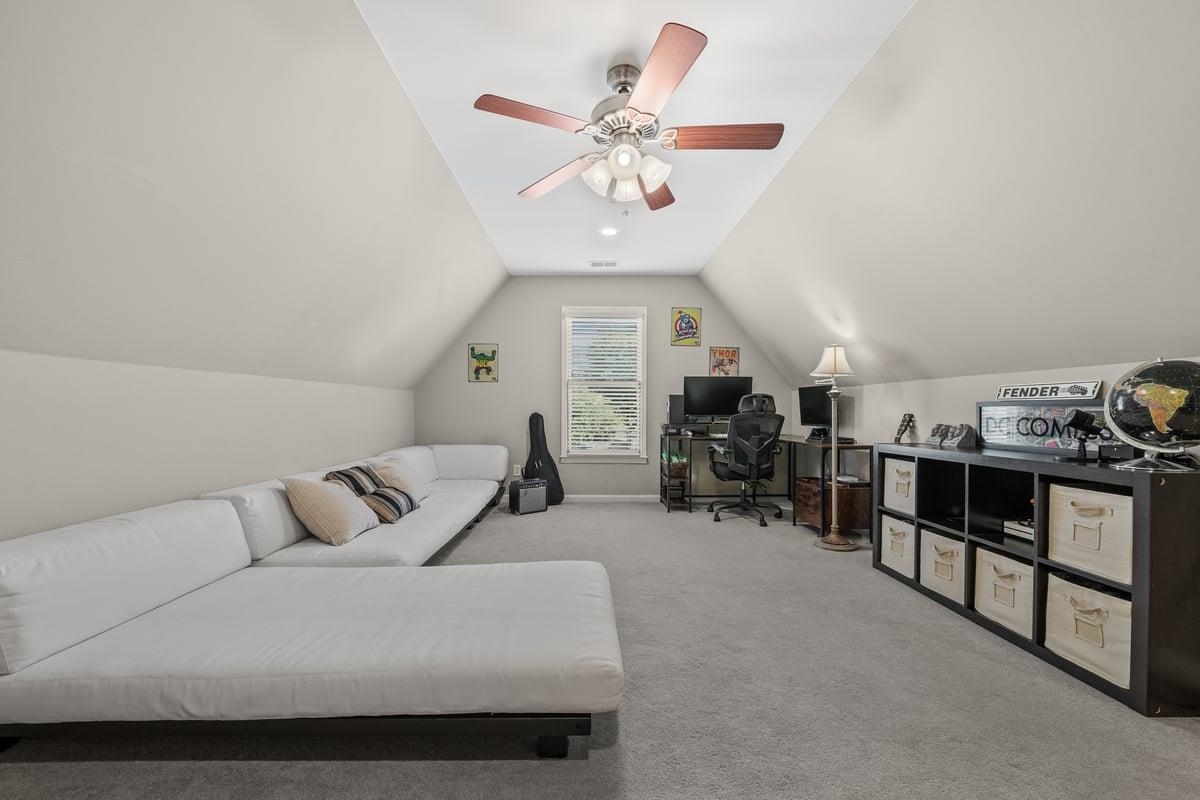 1513 HAMILTON HILL DR
