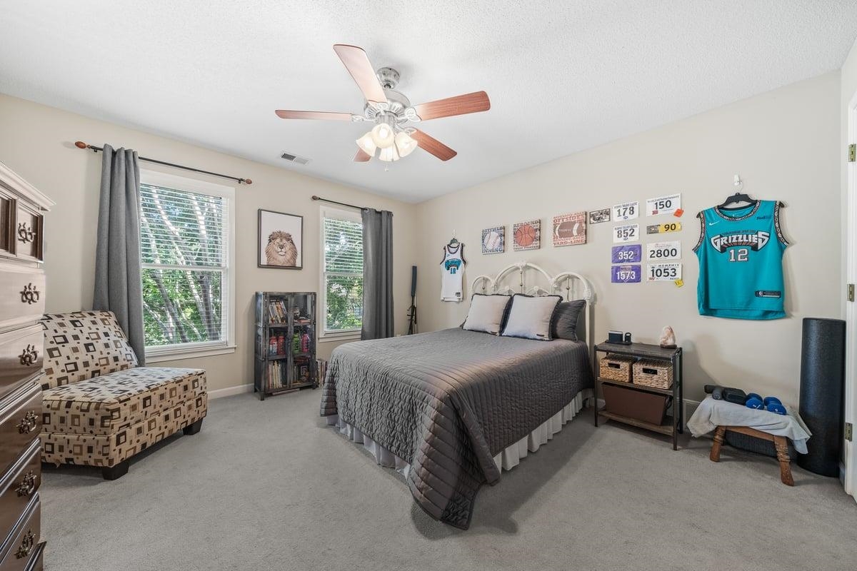 1513 HAMILTON HILL DR