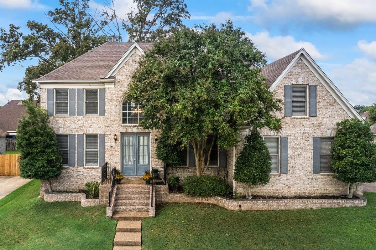 1513 HAMILTON HILL DR