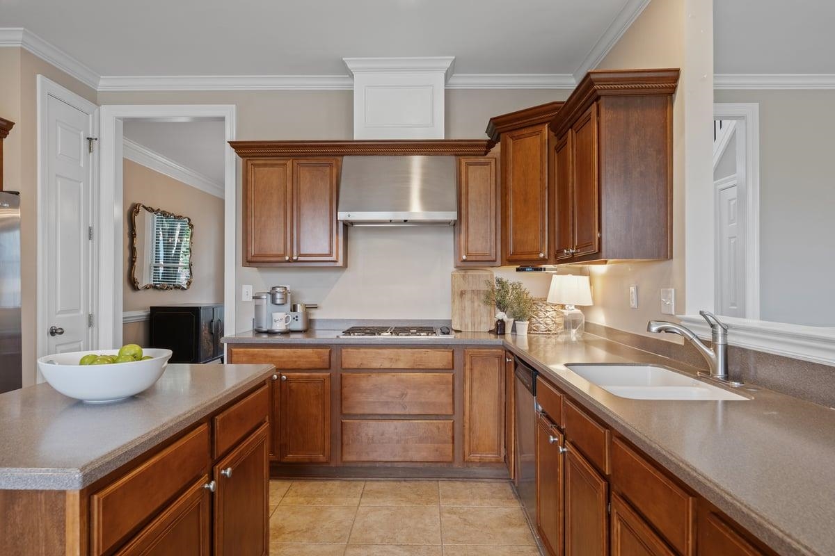 1513 HAMILTON HILL DR