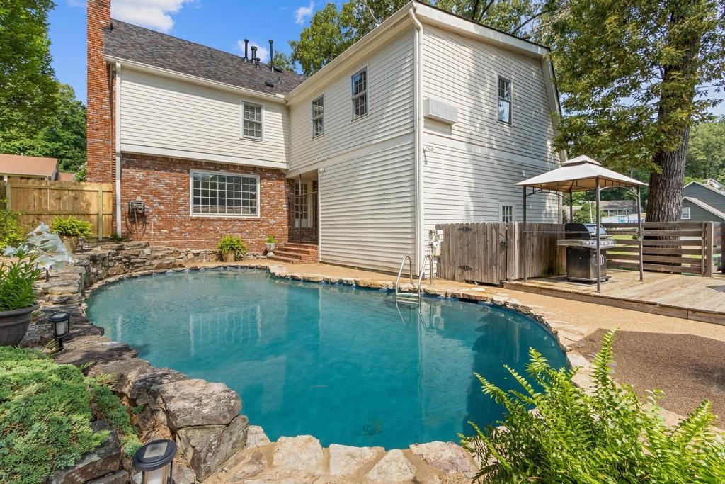 2530 SHEPHERDWOOD LN