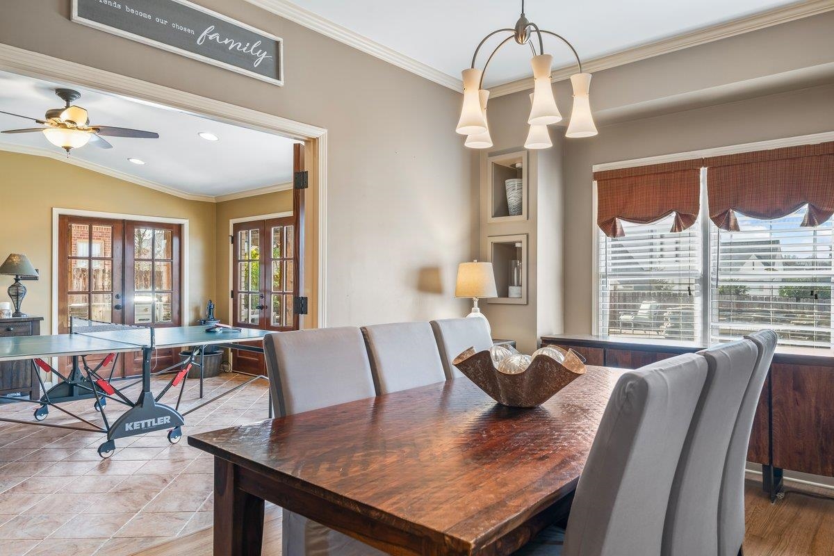 1499 BARTON CREEK DR