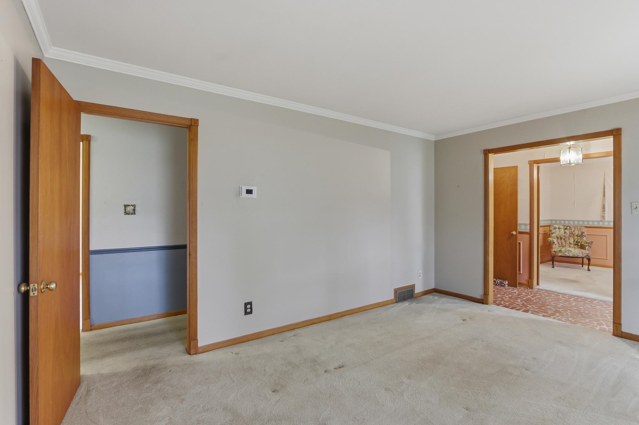 7527 PARKER CIR