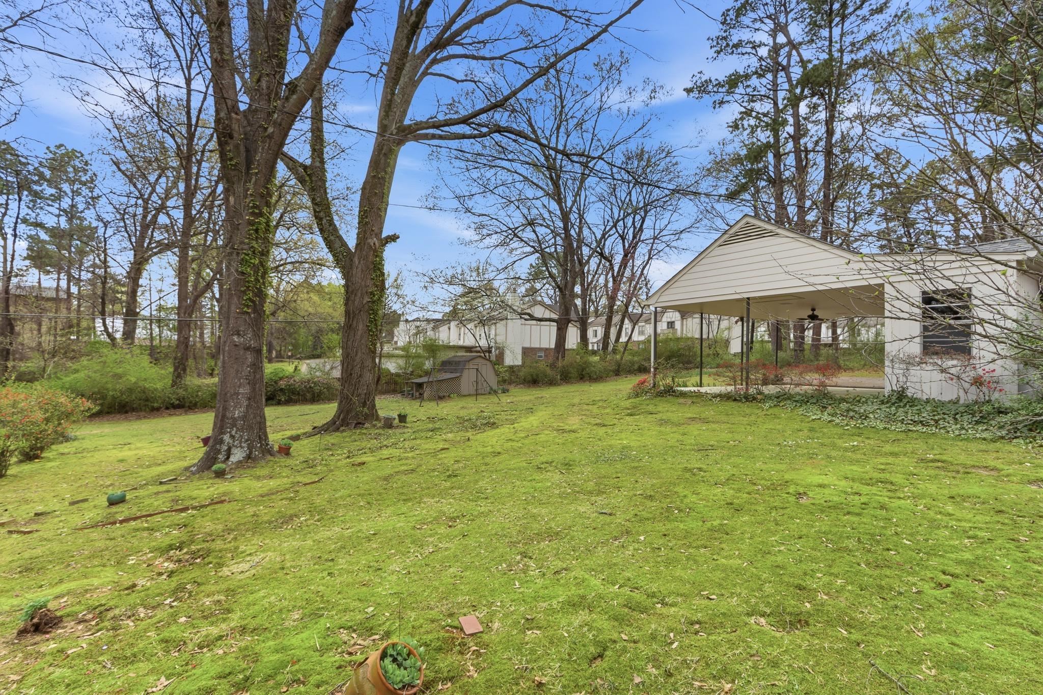 7527 PARKER CIR