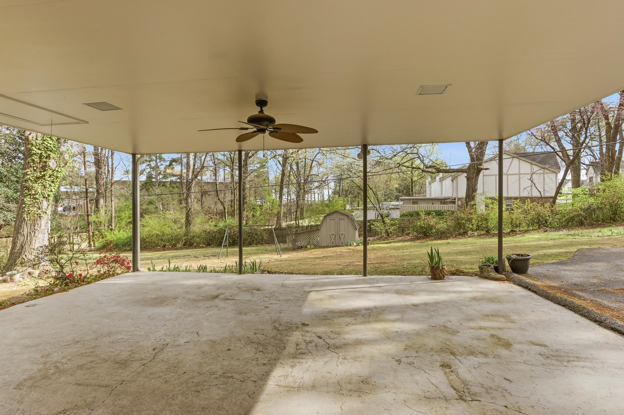 7527 PARKER CIR