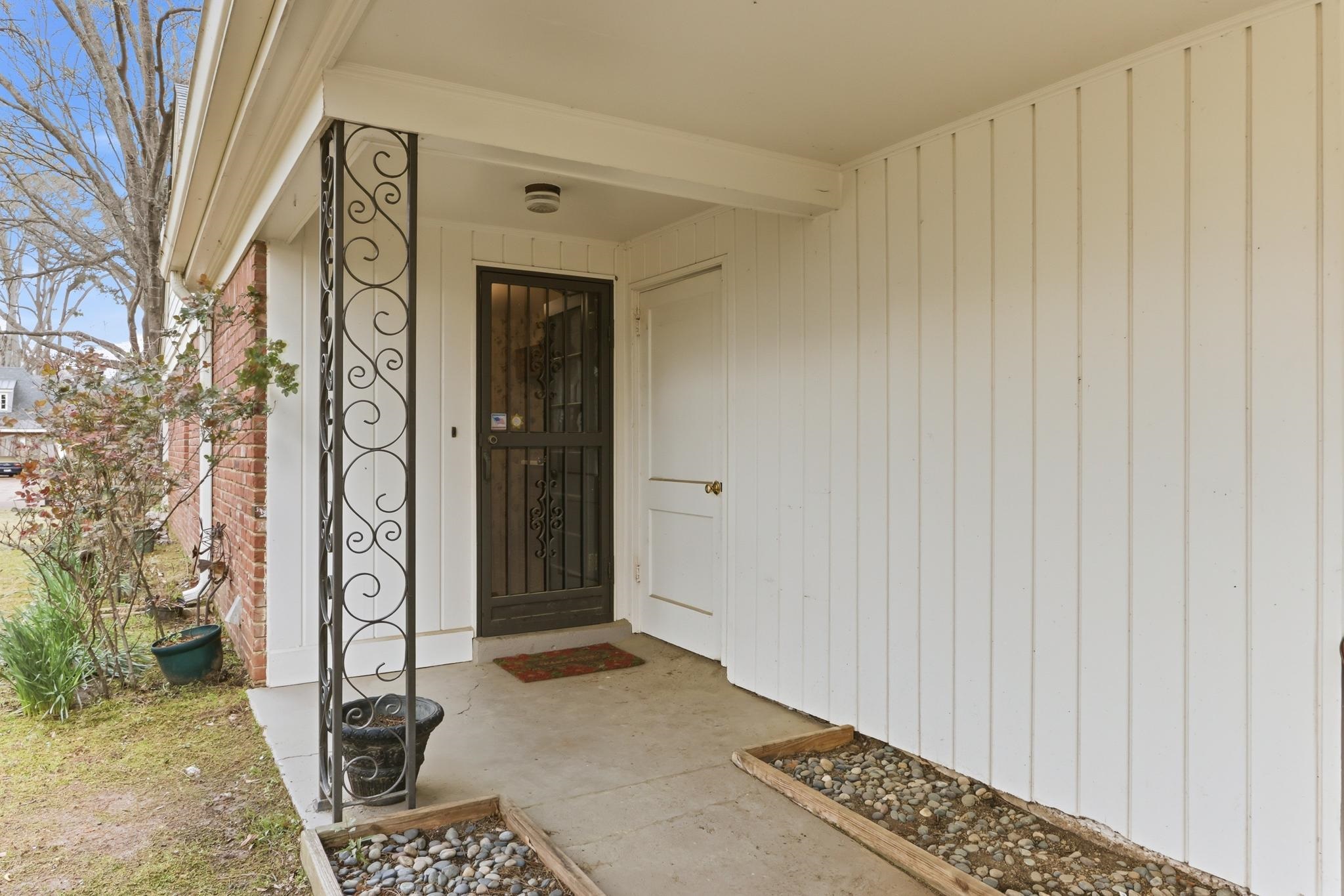 7527 PARKER CIR