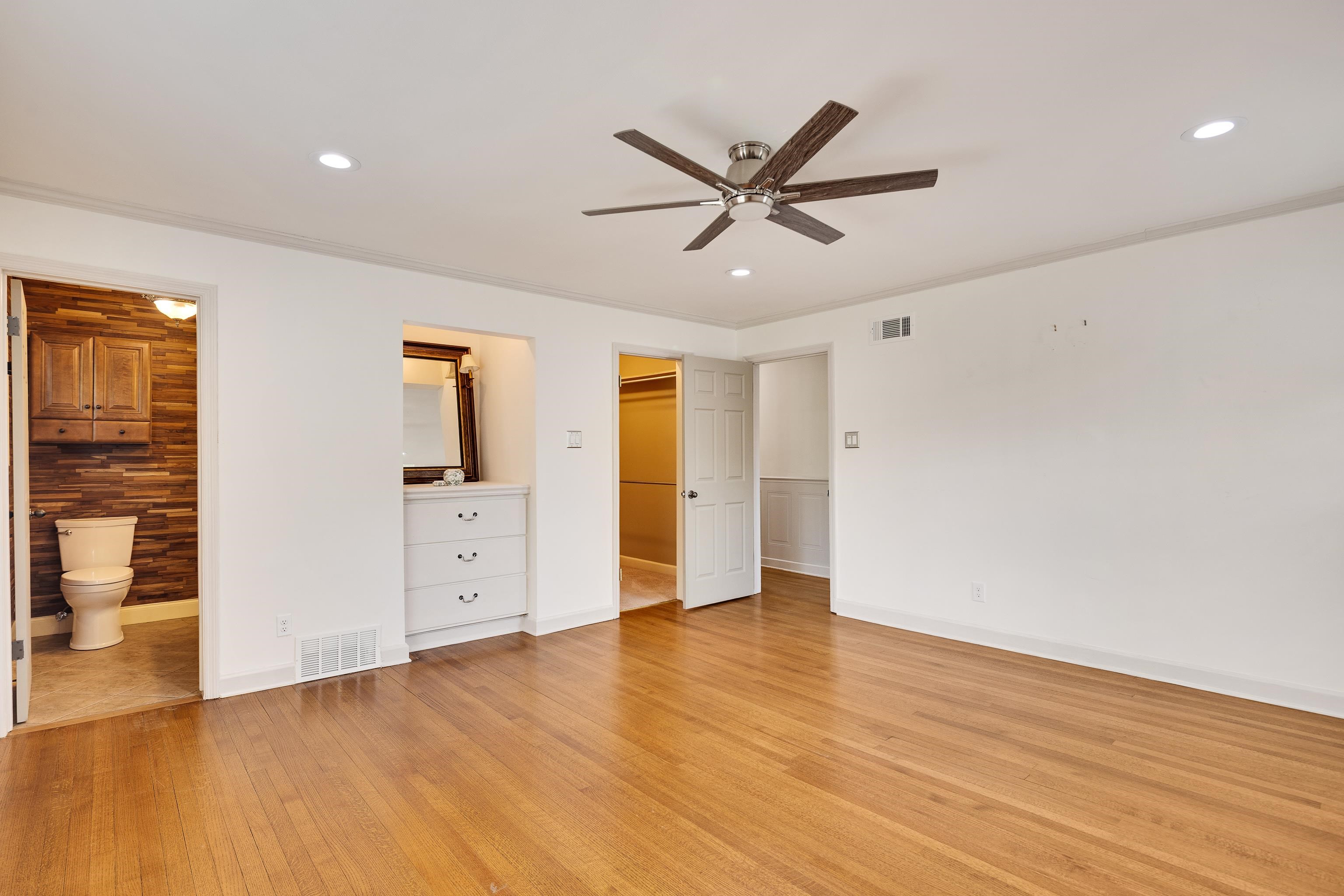 5533 NORMANDY RD