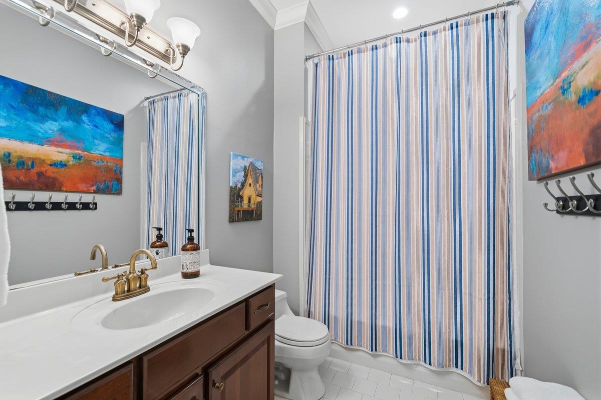 9658 E DOVE MEADOW CV