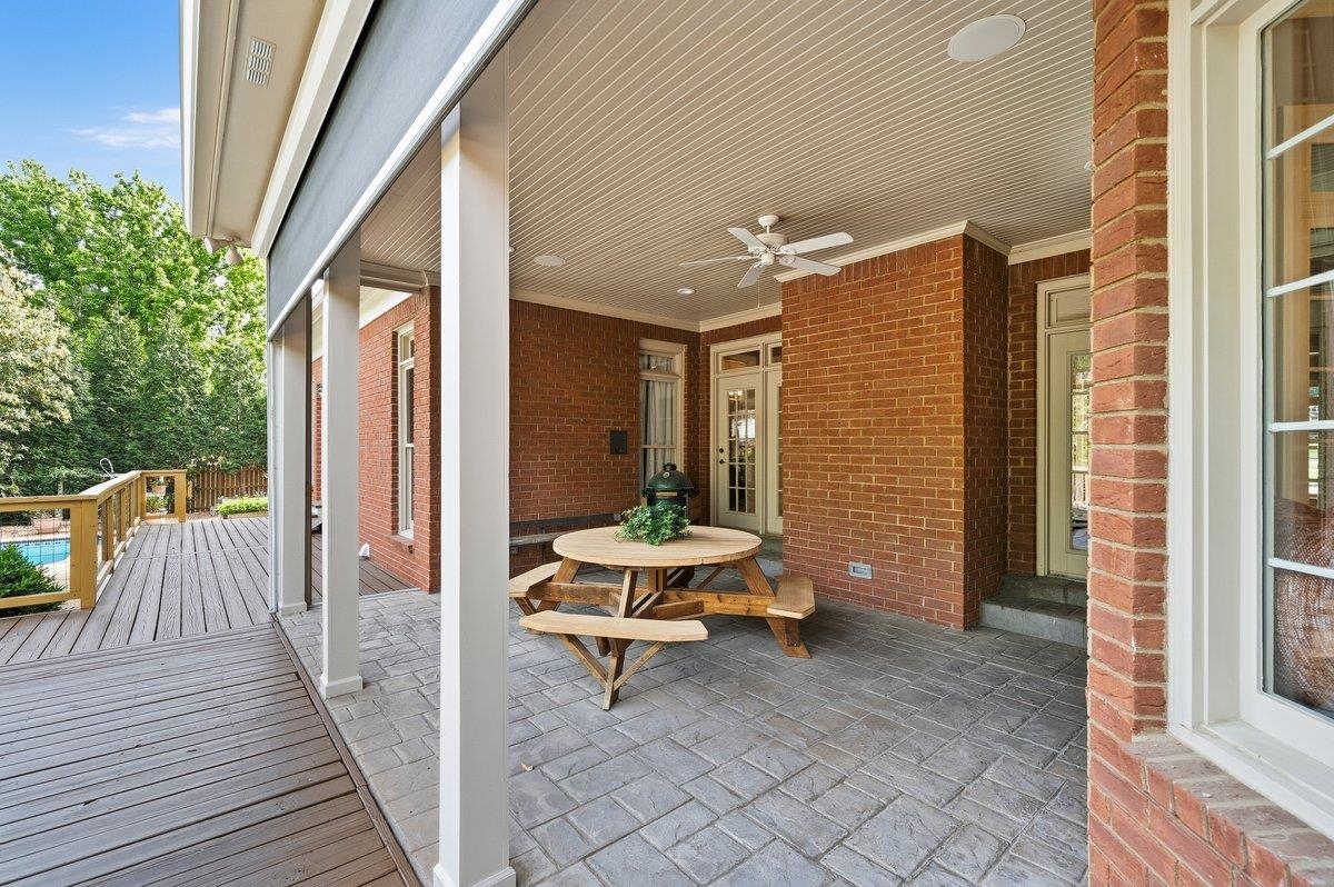 9658 E DOVE MEADOW CV
