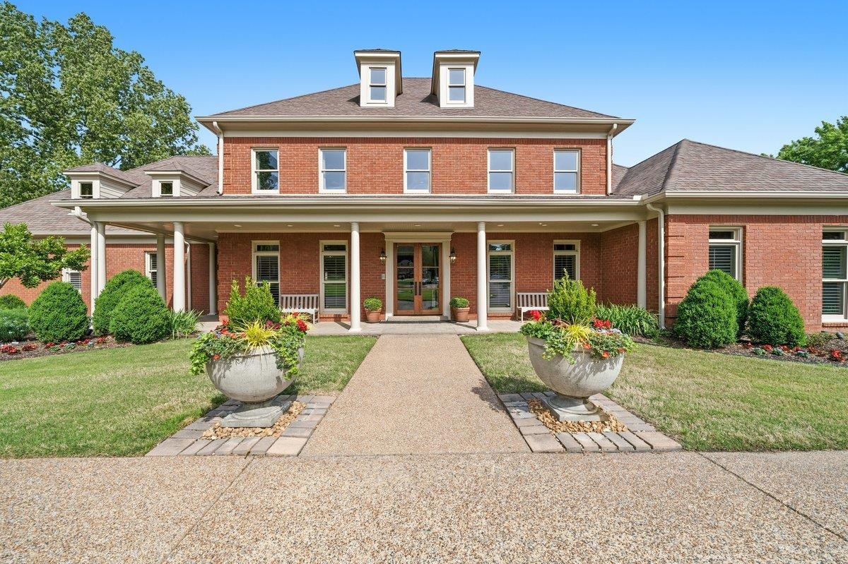 9658 E DOVE MEADOW CV