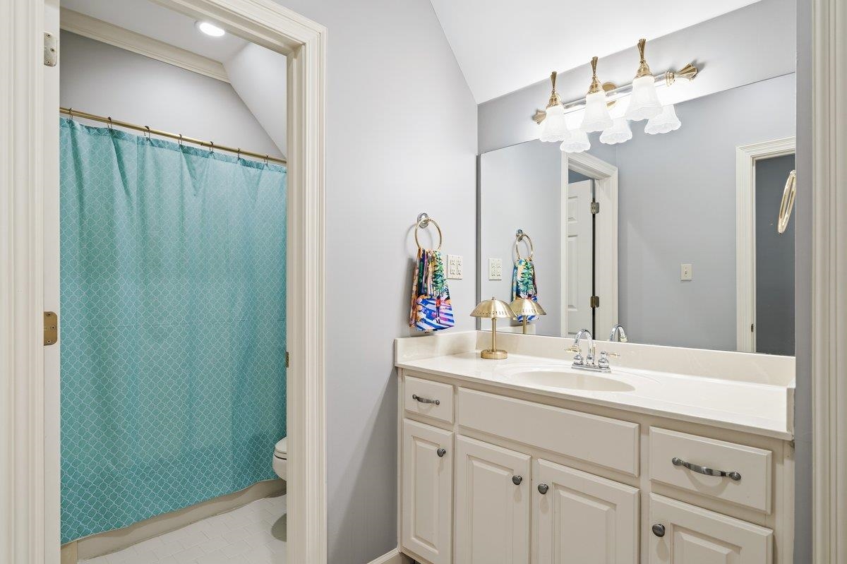 9658 E DOVE MEADOW CV