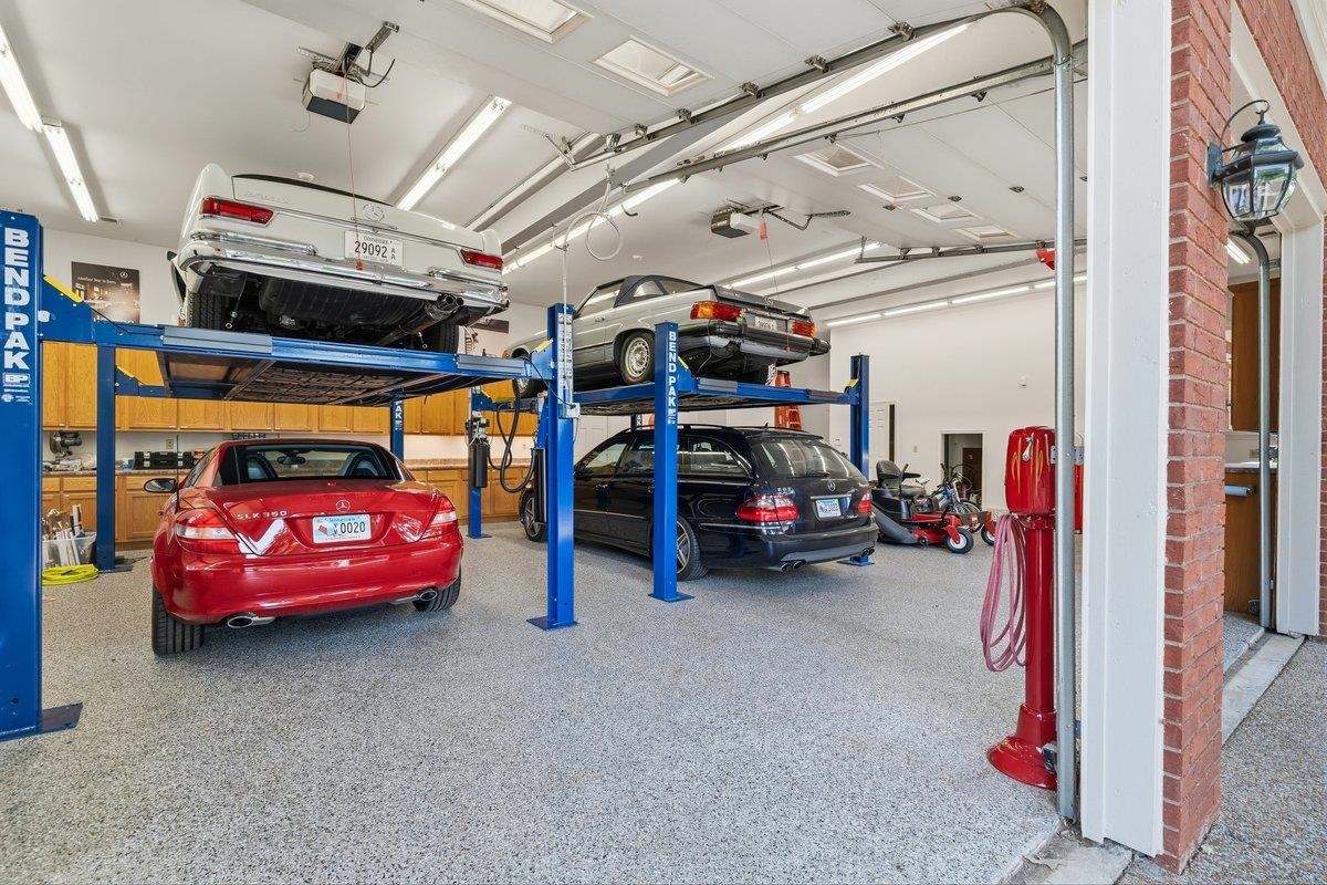 9658 E DOVE MEADOW CV