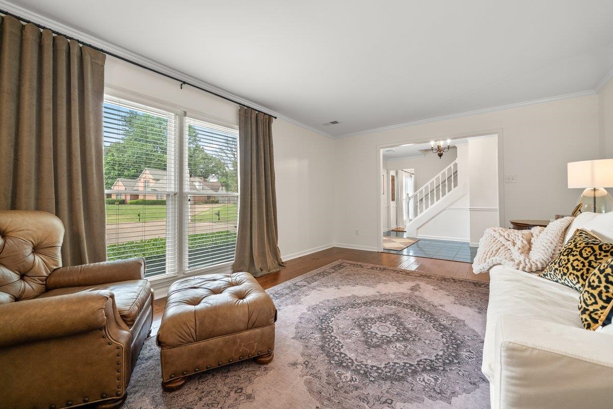 150 LEAF TRAIL CT
