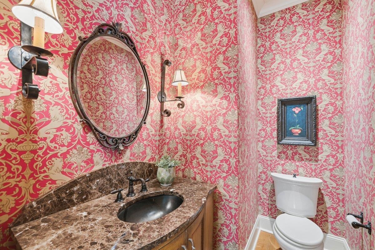2301 CAYLORS WOODS CV