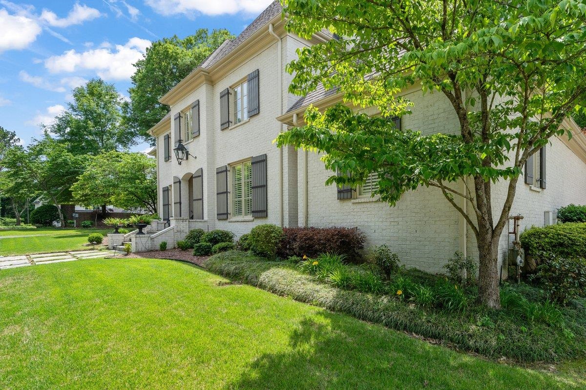 2301 CAYLORS WOODS CV