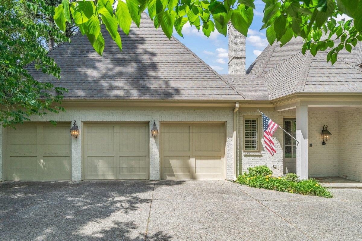 2301 CAYLORS WOODS CV