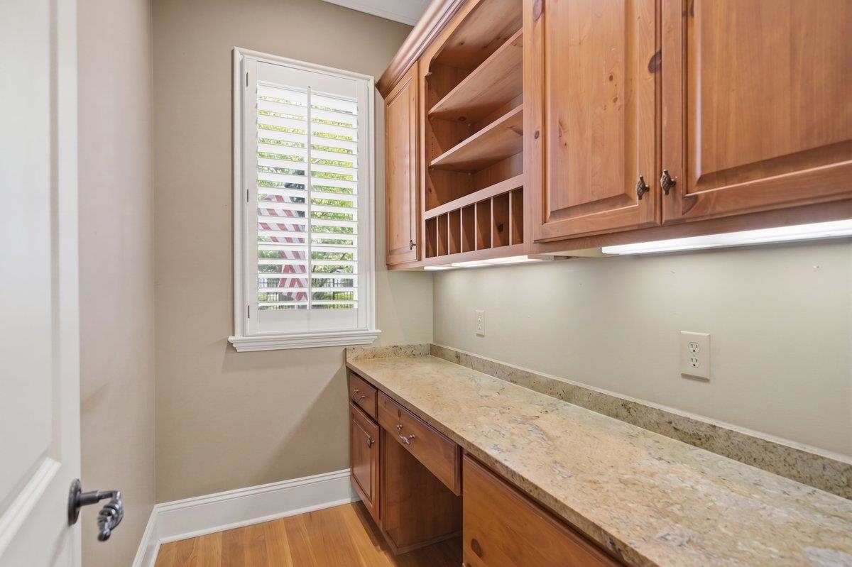 2301 CAYLORS WOODS CV