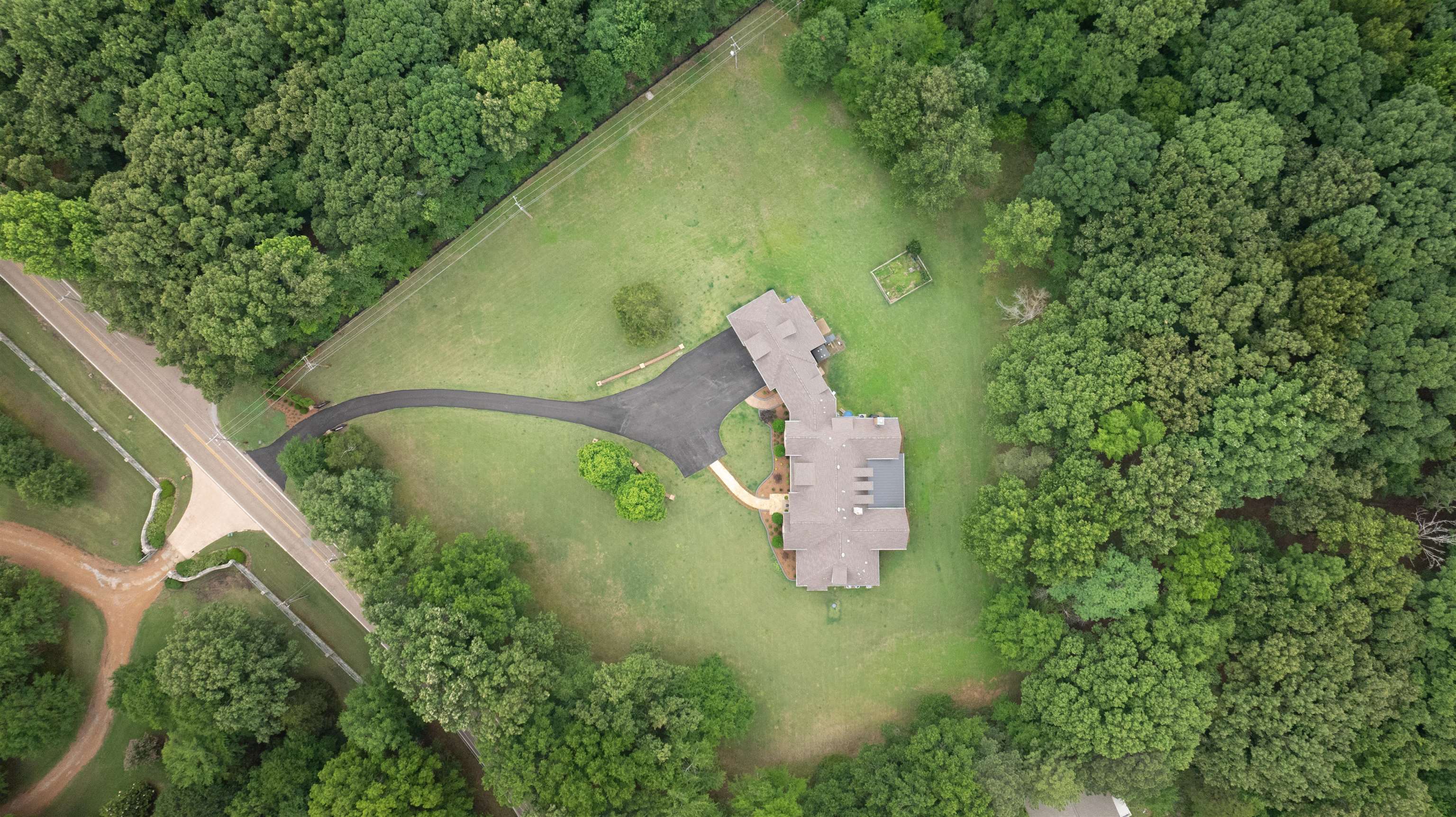 10628 RALEIGH-LAGRANGE RD E