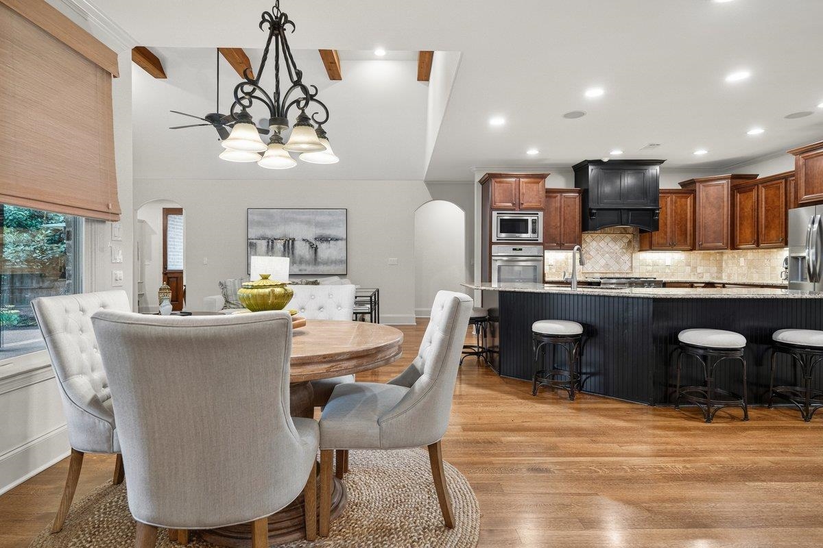 8441 POPLAR PIKE