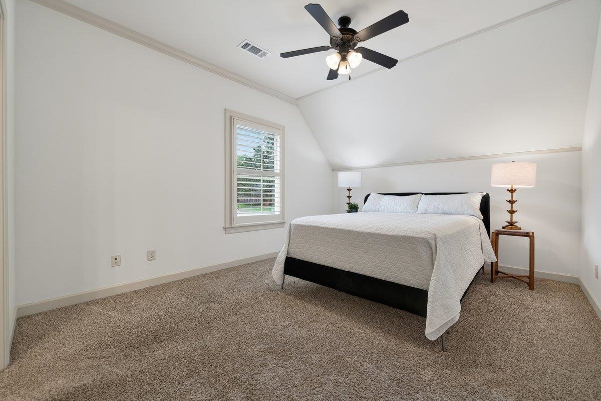 8441 POPLAR PIKE