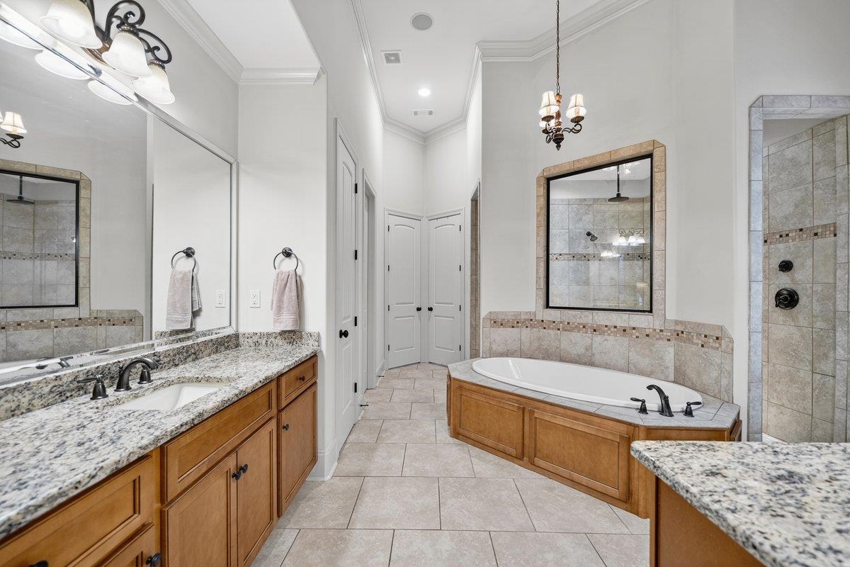 8441 POPLAR PIKE