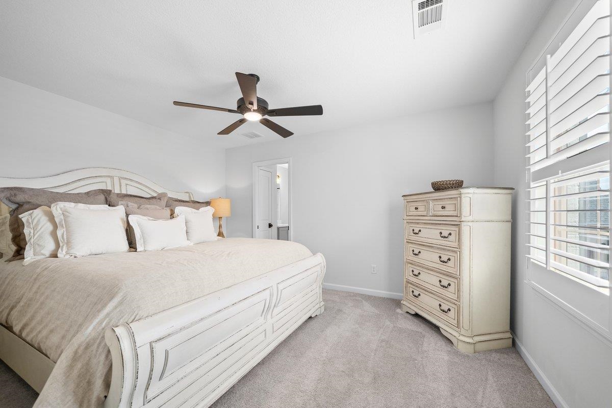 240 KEISIE LN