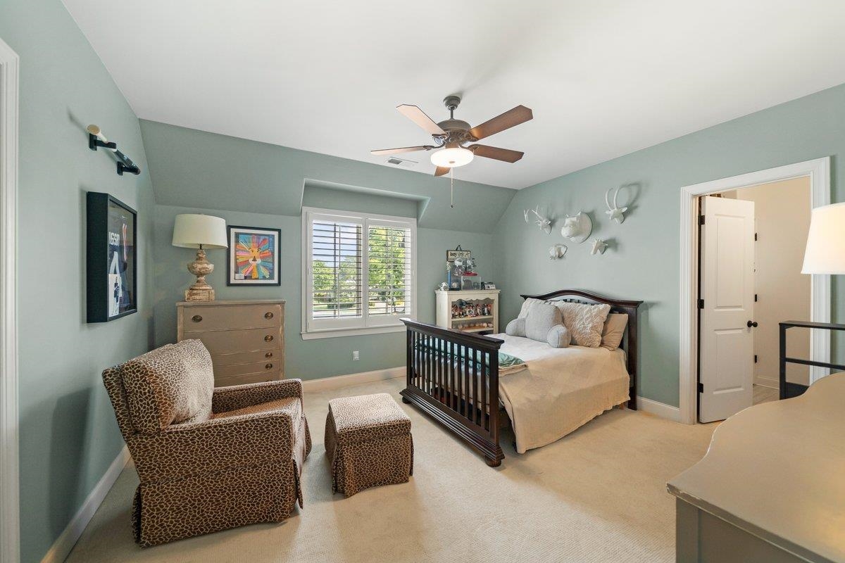 1251 S DUBRAY PL