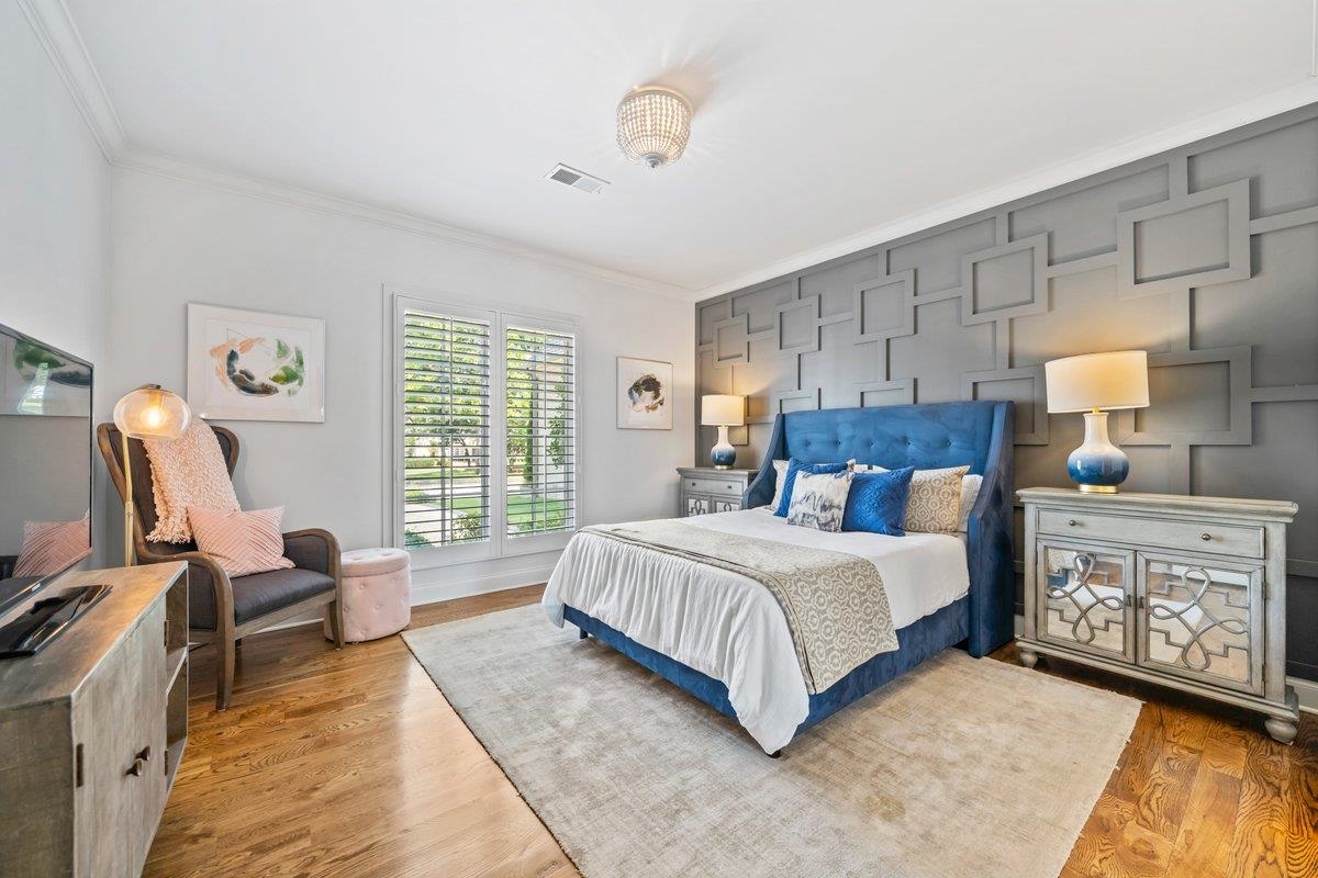 1251 S DUBRAY PL