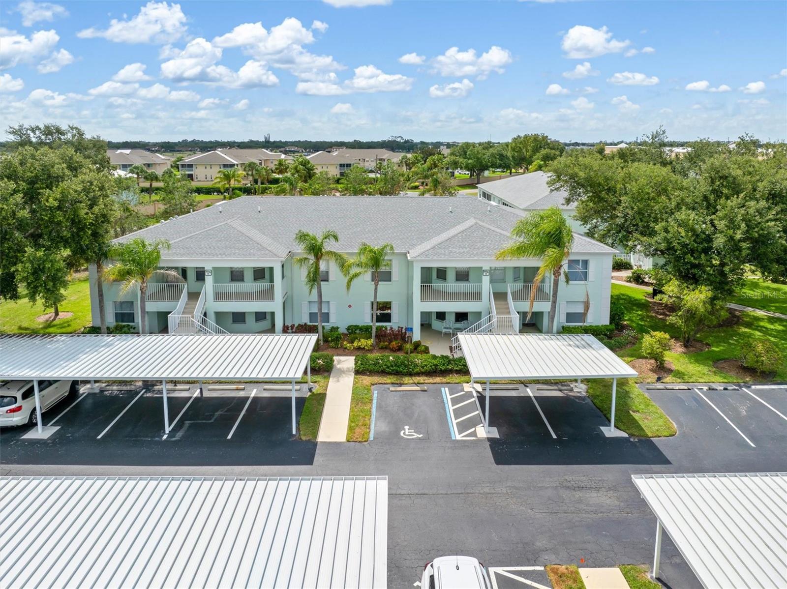 5725 GREENWOOD AVE #8203