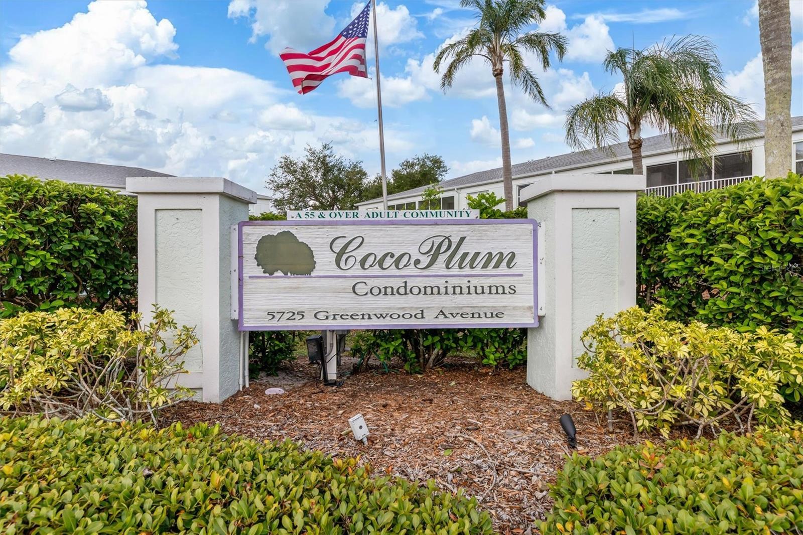 5725 GREENWOOD AVE #8203