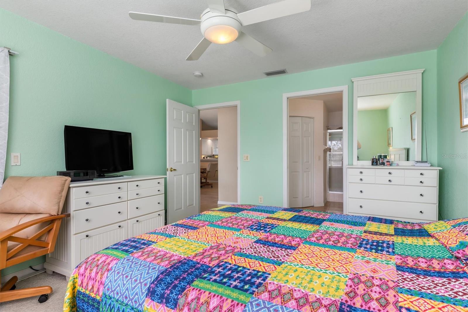 5725 GREENWOOD AVE #8203